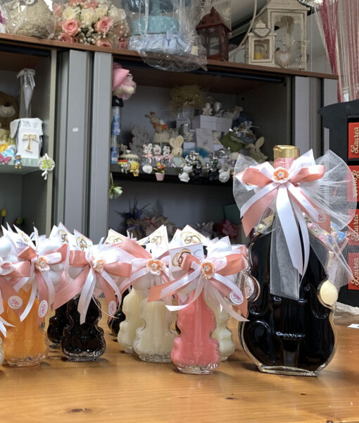 Bomboniera Bottiglia Liquore Violino Rosa Salmone 103 - NonSoloCerimonie.it