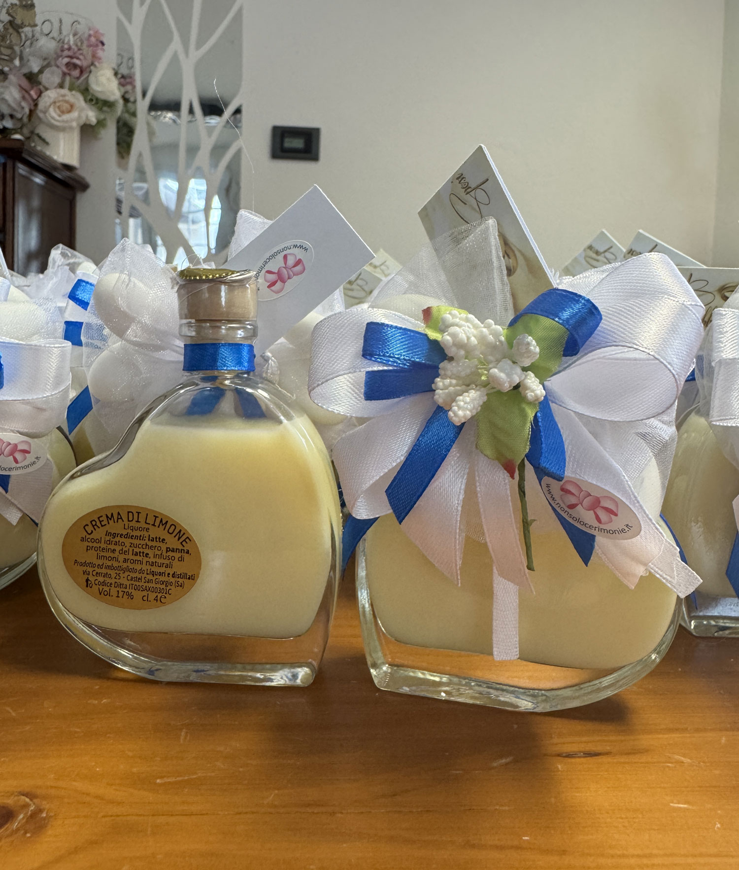 Bomboniera Bottiglia Liquore Cuore Piccola Bianco Royal 102 - NonSoloCerimonie.it