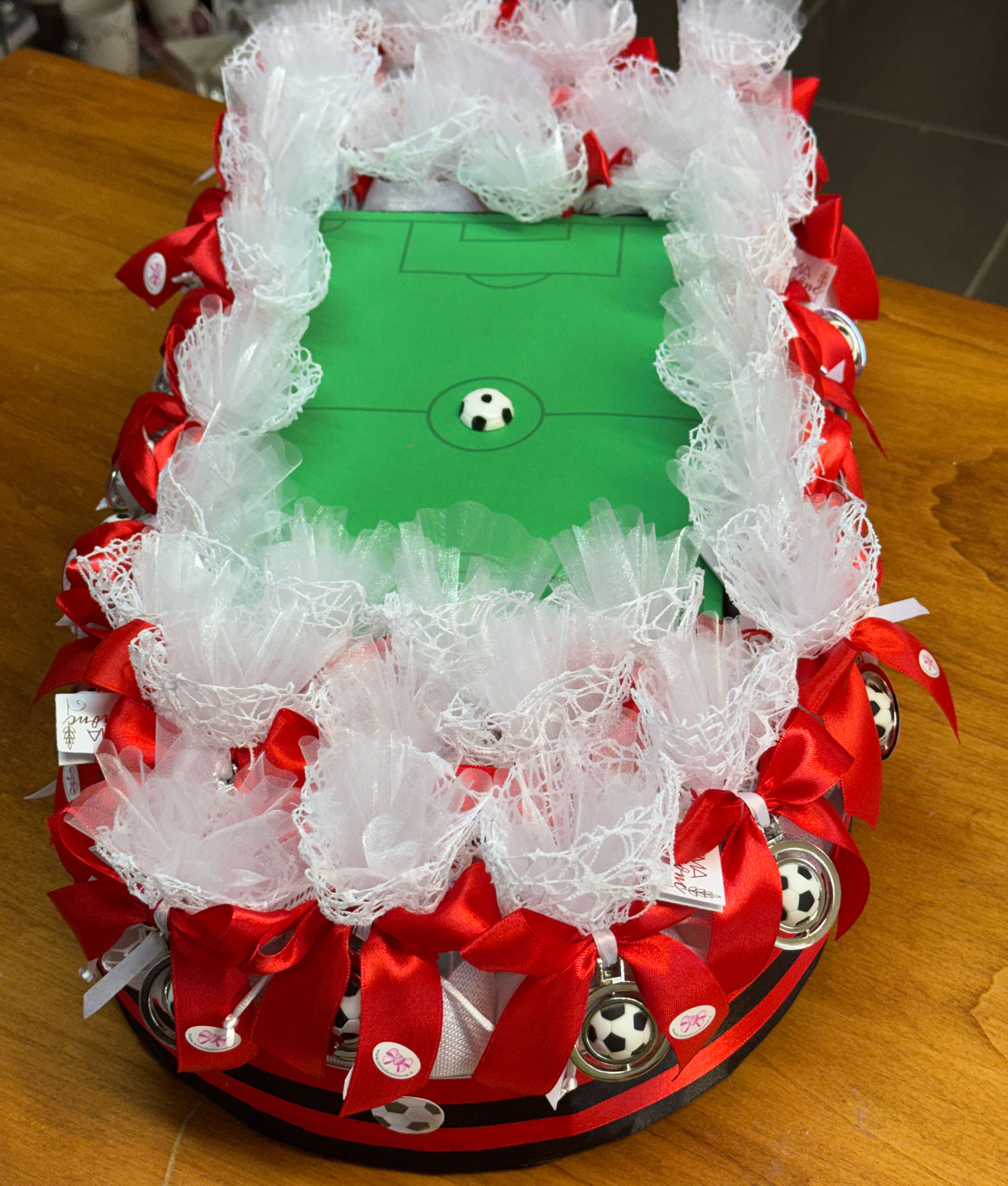 Torta Stadio Sacchetto Portachiavi Palla Milan Bianco 107 - NonSoloCerimonie.it