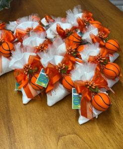 Bomboniera Sacchetto Portachiavi Pallone Basket Antistress Arancione 103 - NonSoloCerimonie.it