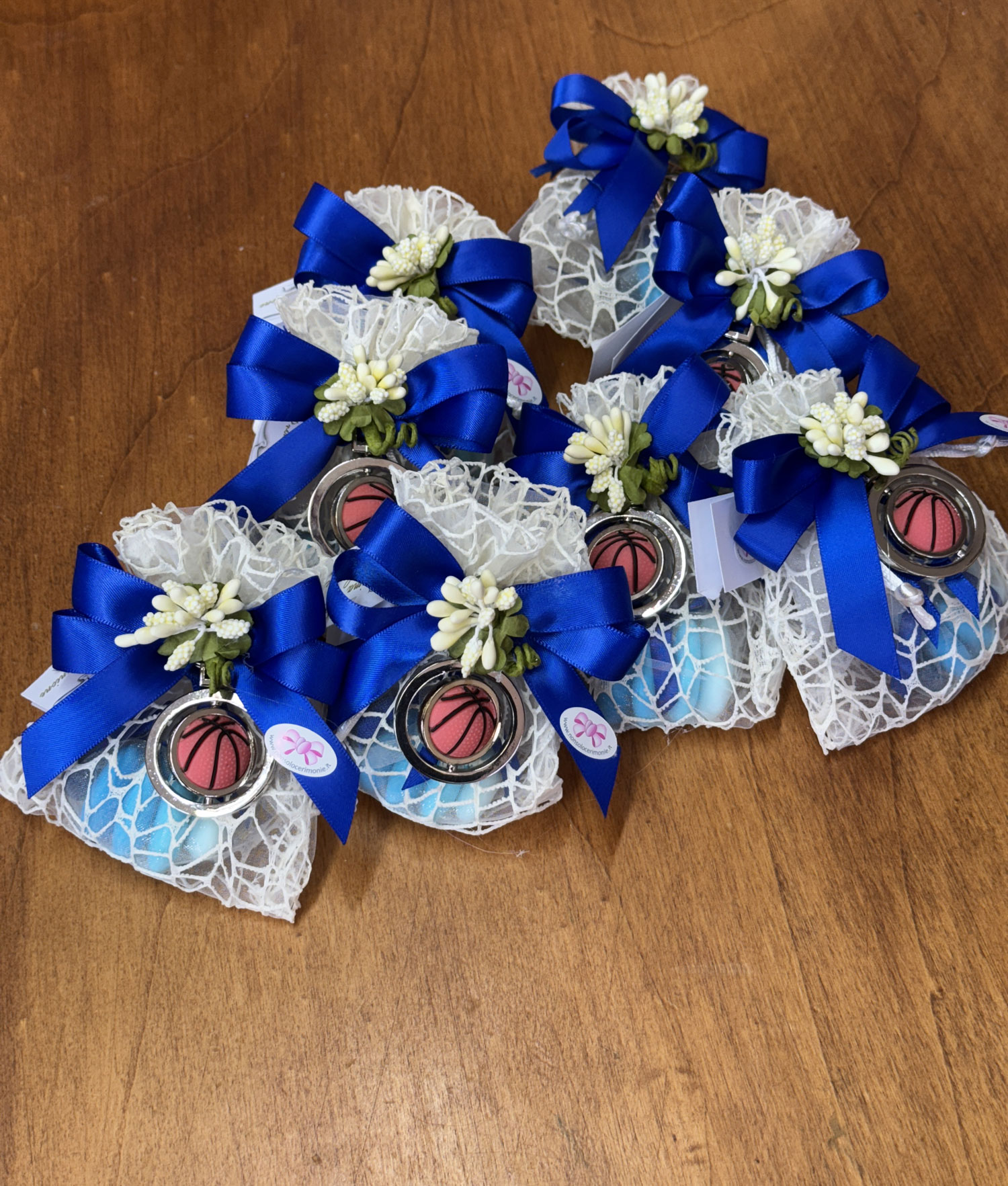 Bomboniera Sacchetto Portachiavi Pallone Basket Royal 103 - NonSoloCerimonie.it