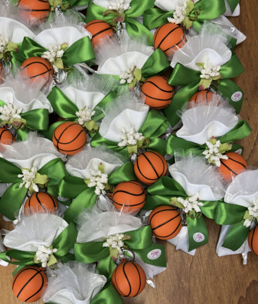 Bomboniera Sacchetto Portachiavi Pallone Basket Antistress Verde 104 - NonSoloCerimonie.it