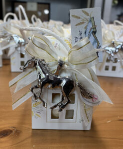 Bomboniera Scatola Casetta Shabby Cavallo Oro 101 - NonSoloCerimonie.it
