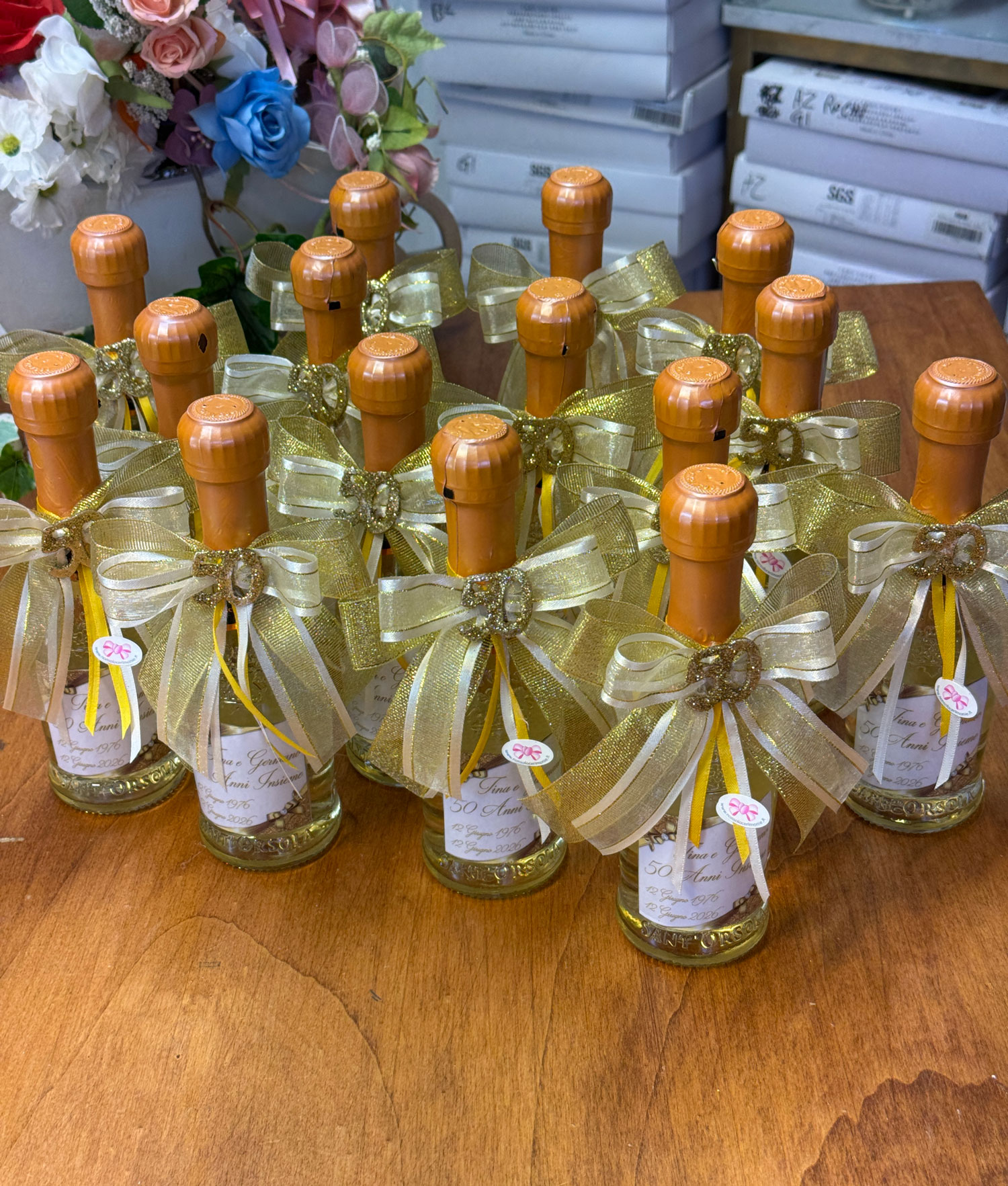 Bomboniera Bottiglia Prosecco Personalizzata Oro 100 - NonSoloCerimonie.it