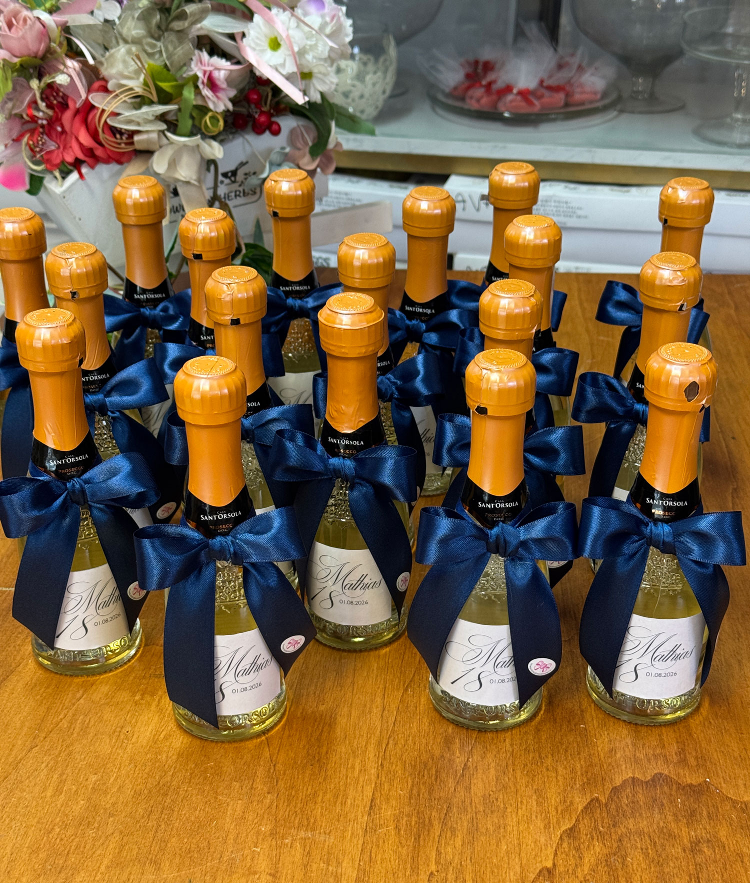 Bomboniera Bottiglia Prosecco Personalizzata Blu Notte 102 - NonSoloCerimonie.it