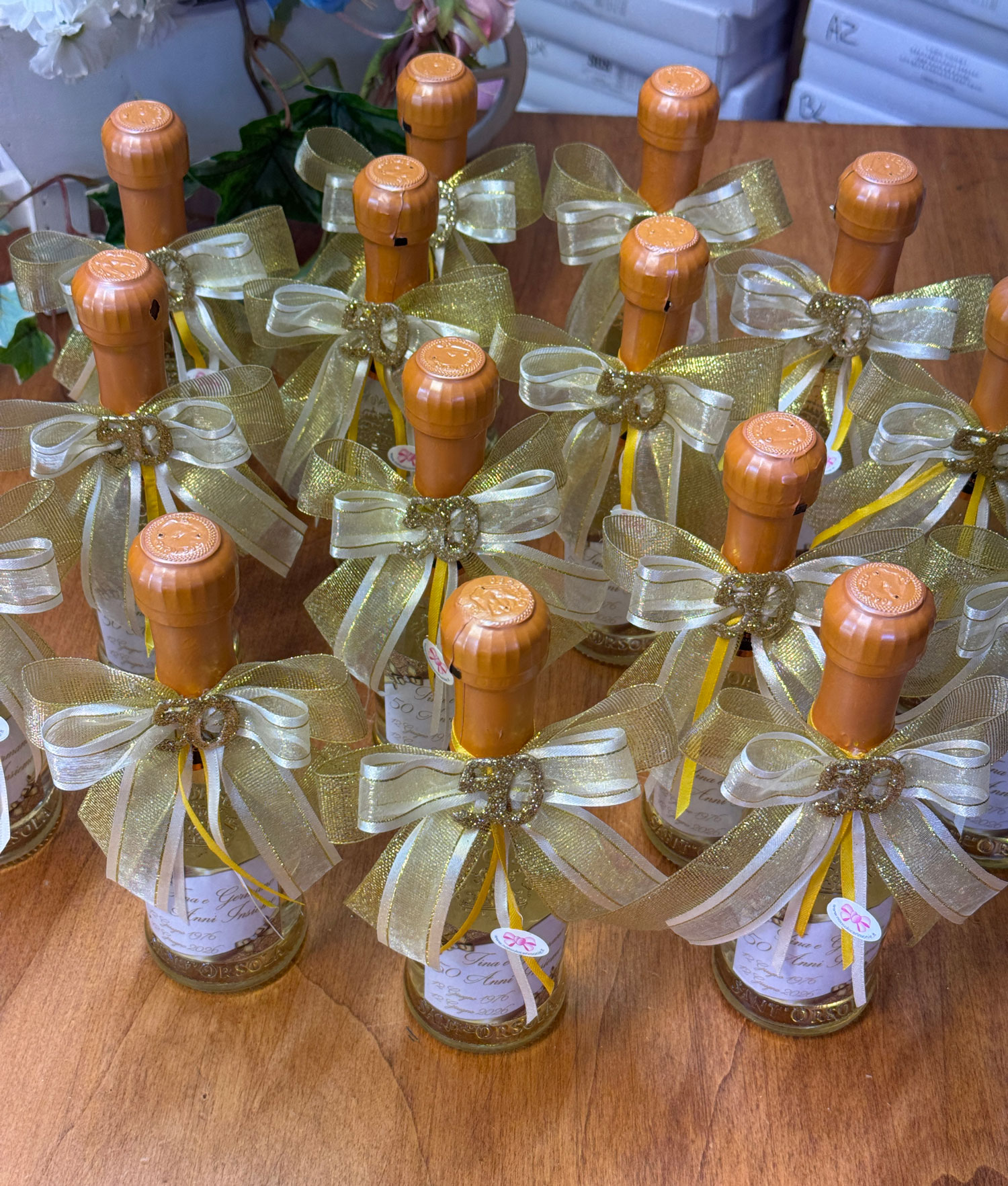 Bomboniera Bottiglia Prosecco Personalizzata Oro 104 - NonSoloCerimonie.it