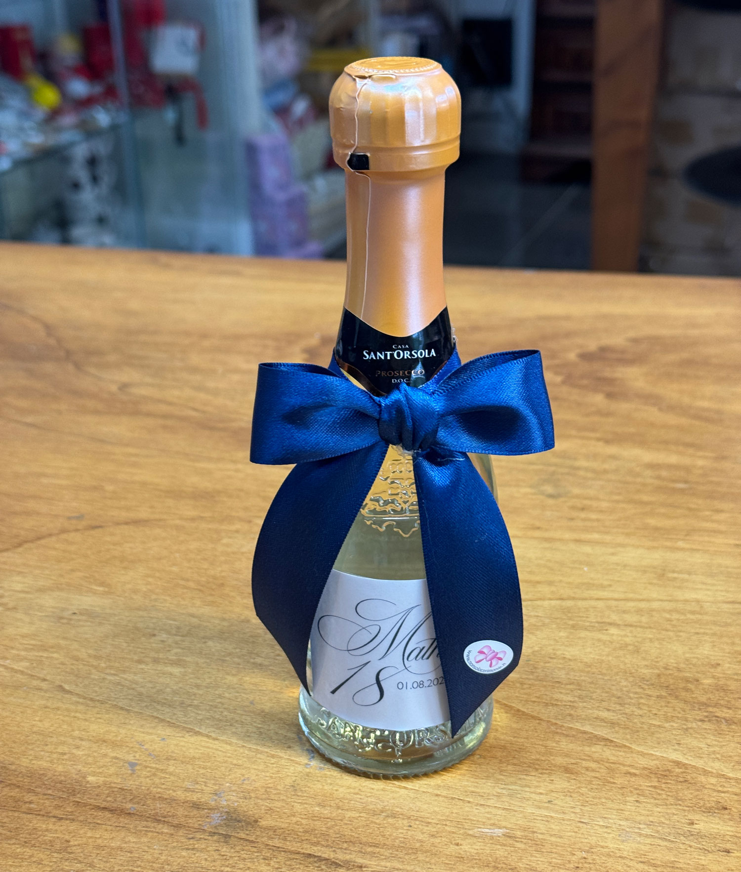 Bomboniera Bottiglia Prosecco Personalizzata Blu Notte 103 - NonSoloCerimonie.it