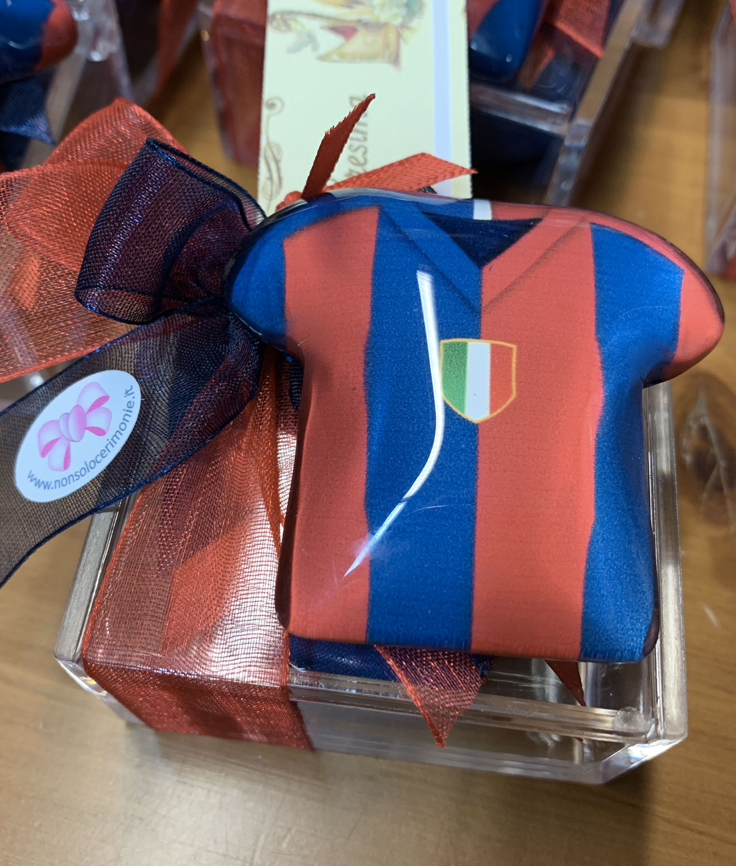 Bomboniera Scatola Magnete Maglia Calcio Bologna 103 - NonSoloCerimonie.it
