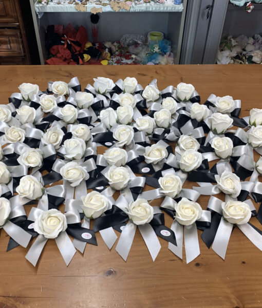 Segnaposto Rosa di Sapone Bianca Nero Grigio 101 - NonSoloCerimonie.it