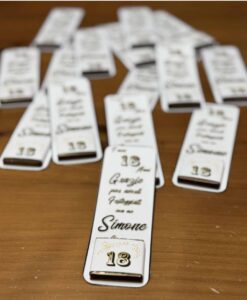 Segnaposto Cioccolatino Personalizzato 18 Nero Oro 101 - NonSoloCerimonie.it