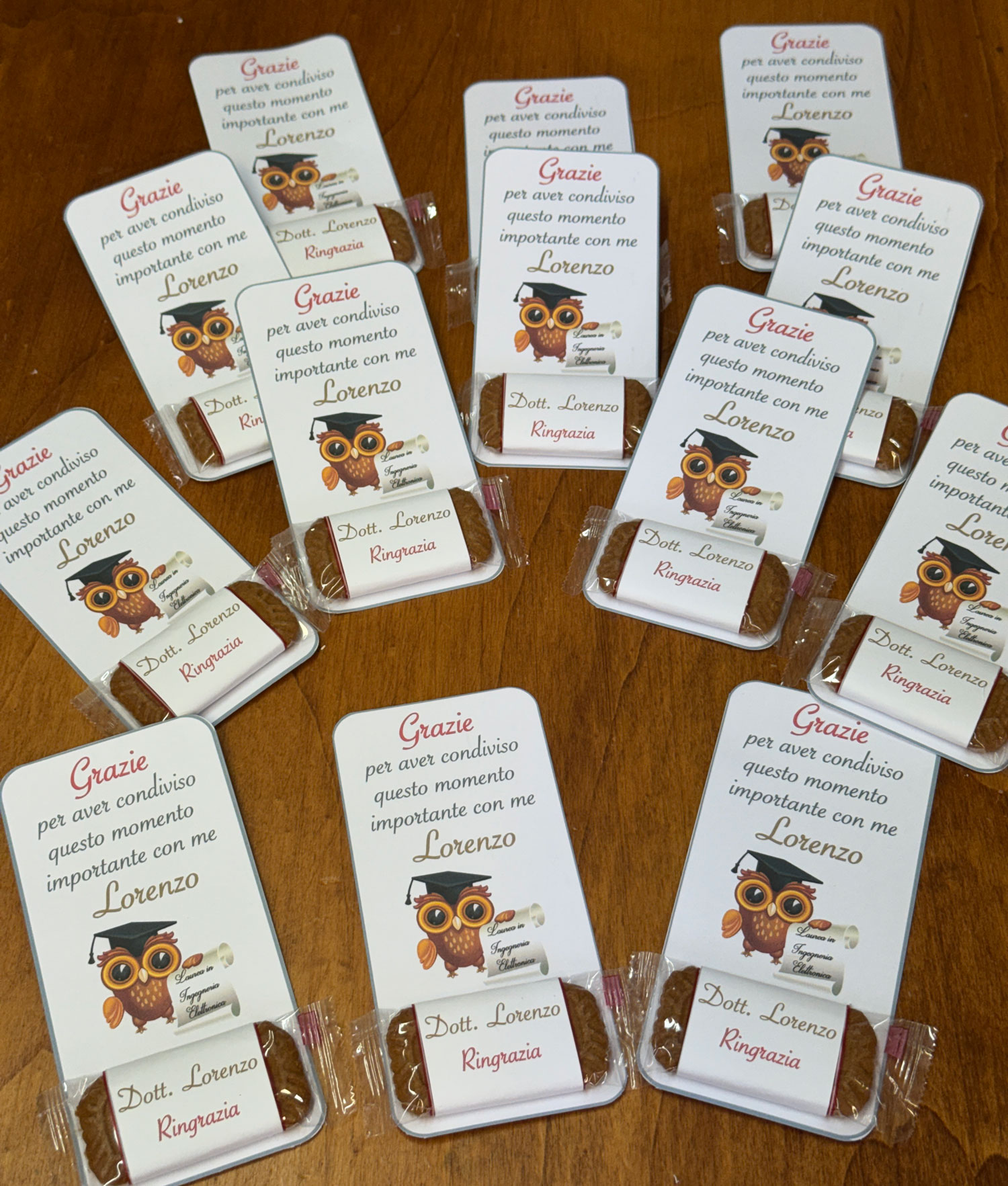 Segnaposto Cioccolatino Personalizzato Biscotto Laurea 101 - NonSoloCerimonie.it