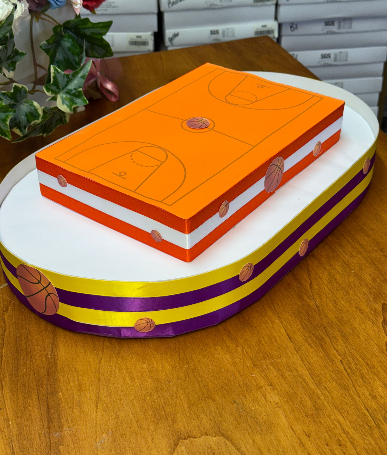 Vassoio Campo da Basket Giallo-Viola Arancione Bianco 100 - NonSoloCerimonie.it