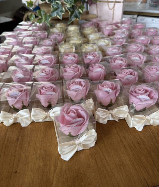 Segnaposto Rosa di Sapone Box Rosa Avorio 101 - NonSoloCerimonie.it