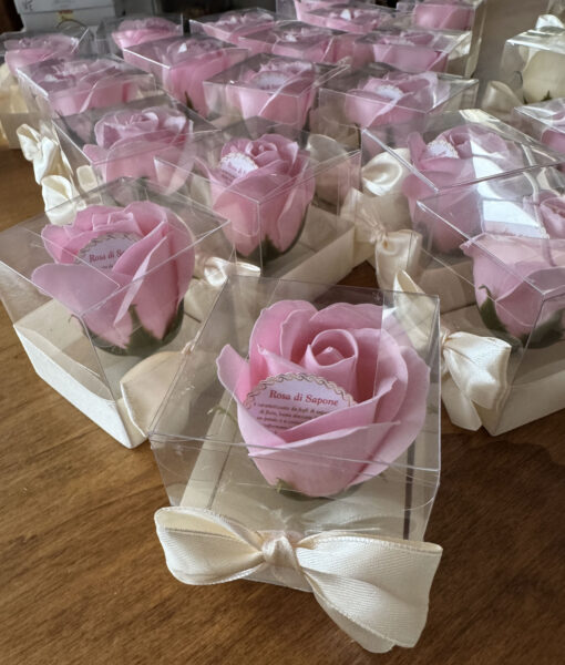 Segnaposto Rosa di Sapone Box Rosa Avorio 104 - NonSoloCerimonie.it